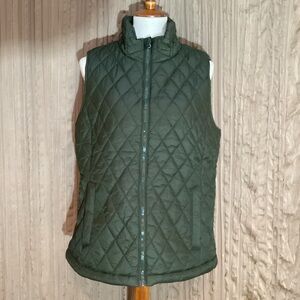 Time & Tru Olive Quilted Vest,stand up collar, zip front, pockets,lightweight,M